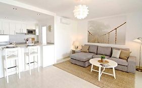 Ground Floor Apartment Suite With Private Garden, Los Charcos