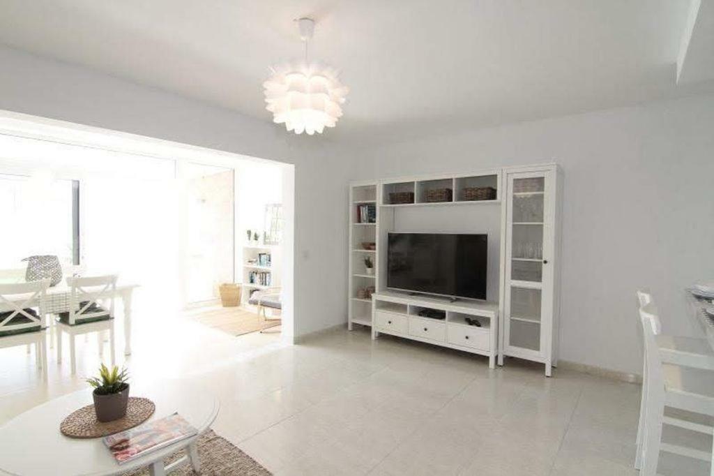 Ground Floor Apartment Suite With Private Garden, Los Charcos Costa Teguise Exterior photo